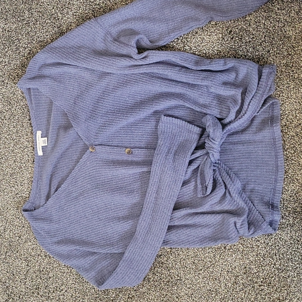 American Eagle button up sweater
